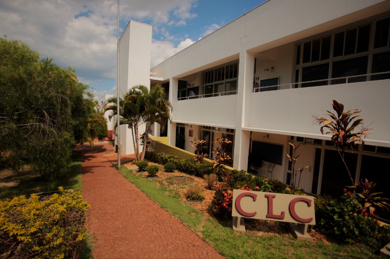 Universidade São Judas Tadeu Funcionários, localidade, ex-alunos